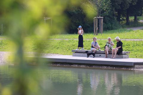 Der neue Landschaftssee im Havkenscheider Park ist im Sommer zu einem beliebten Ausflugsziel geworden. 